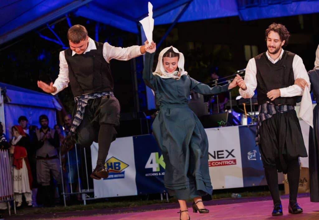 Greek dancing Darwin Glenti festival