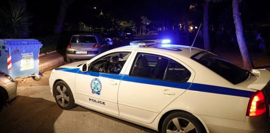 Yunan Polisi Çocuk İstismarı Materyali Operasyonunda Dört Kişiyi Tutukladı