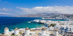 Yunanistan'ın Turizm Geliri 2026'nin İlk Dört Ayında Yüzde 37 Arttı