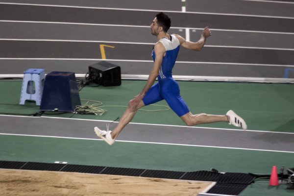 Olimpiyat Şampiyonu Tentoglou'dan Balkan Rekoru