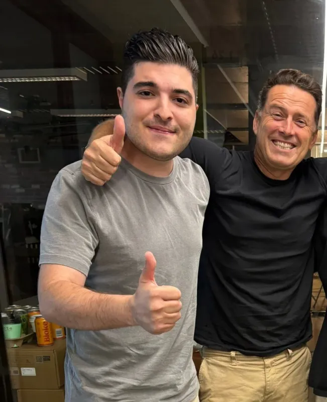 Yunan-Avustralyalı Aktivist Drew Pavlou, Karl Stefanovic Show'a 'Baş Kaos Muhabiri' Olarak Atandı