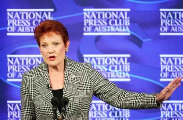Bir Zamanlar Alay Konusuydu, Şimdi Daha Fazla Avustralyalı Pauline Hanson’ı Başbakan Olarak İstiyor