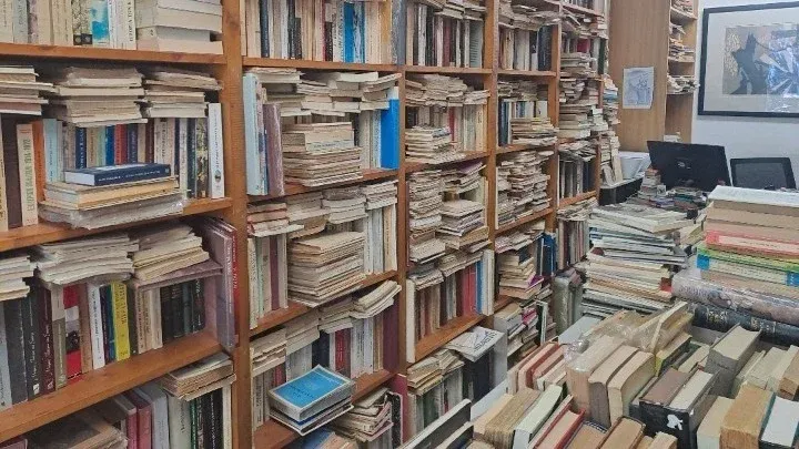 Yunanların %85'i Günlük Hayattan Kaçış İçin Kitaplara Yöneliyor