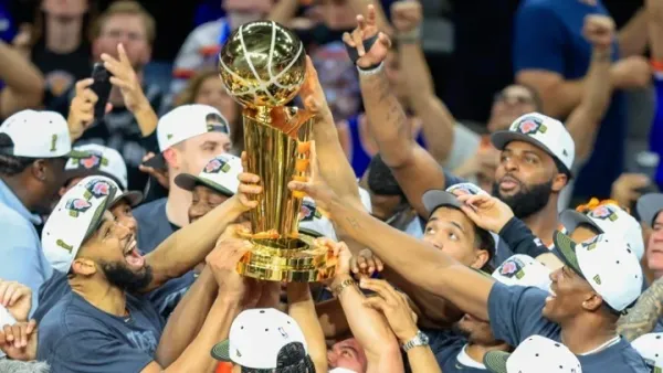 New York, NBA Şampiyonu Knicks'i Zafer Geçidiyle Onurlandırıyor