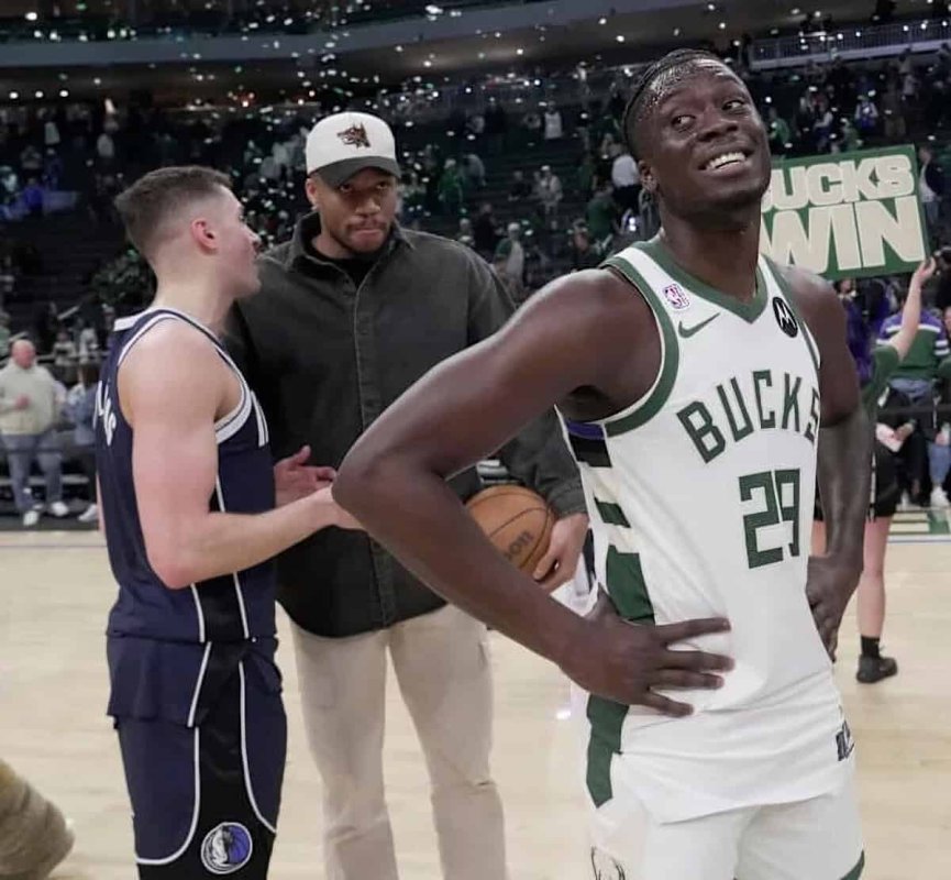 Alex Antetokounmpo, Milwaukee Bucks'tan Sonra Promitheas Patras ile Anlaştı
