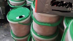 Yetkililer Atina'daki Bir Tesiste Tüketime Uygun Olmayan 5,3 Ton Ete El Koydu