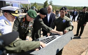Savunma Bakanı Nikos Dendias ABD Askeri Teknoloji Turunu Tamamladı