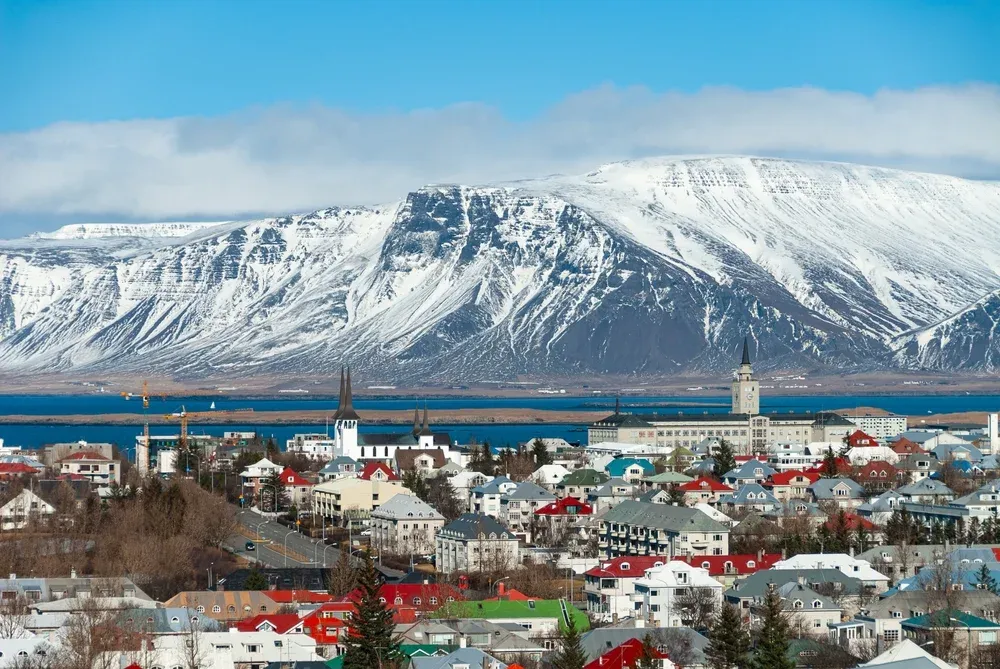 İzlanda 19. Yıl Üst Üste Dünyanın En Güvenli Ülkesi Seçildi – Yunanistan Küresel Barış Endeksi 2026'da 53. Sıraya Yükseldi