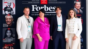 Küresel Liderler Forbes Properties Zirvesi İçin Korfu'da Bir Araya Geldi