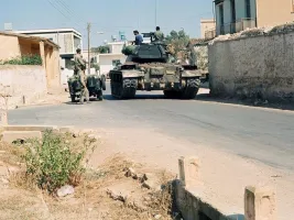 Kıbrıs'ta 1974 Savaşında Tecavüze Uğrayan Kadınlar İçin Anıt Yapılacak