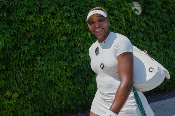 Serena Williams, Wimbledon'da 4 Yıl Sonra İlk Tekler Maçında 20 Yaşındaki Maya Joint ile Eşleşti