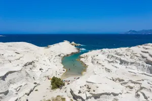 Venüs'ün Evi Milos Adası'nı Ziyaret Etmek İçin 10 Neden