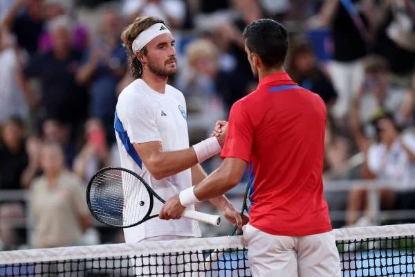 Djokovic, Wu Yibing'i Yenerek Tsitsipas ile Karşılaşacak
