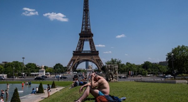 Fransa, Sert Turizm Kısıtlamalarıyla İspanya, İtalya, Yunanistan, Portekiz, Hırvatistan ve Malta’yı Geride Bıraktı: Paris’te Festivallerde Alkol Yasağı, Sahil Kasabalarında Üstsüz Turistlere Ceza