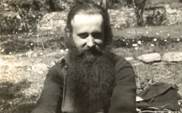 Baba Dimitrios: İngiliz Casusu Olan Ortodoks Keşiş