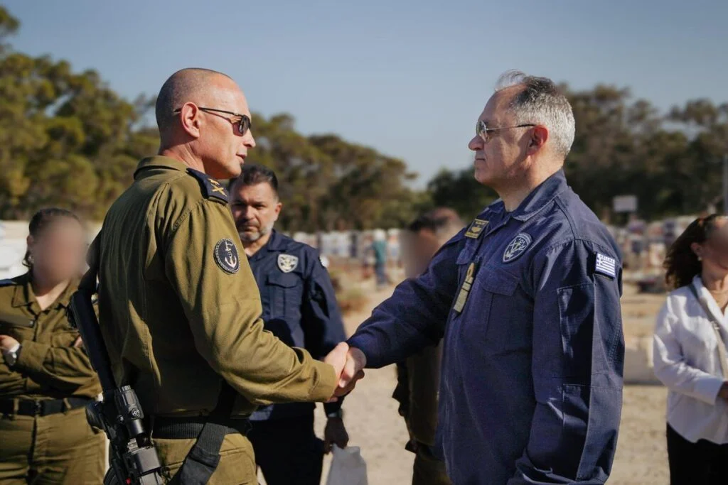 Greek and Israeli Navies Strengthen Strategic Cooperation During High-Level Visit