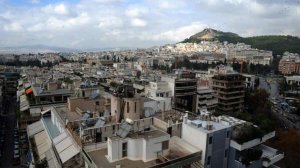 Yunanistan’da Konut Fiyatlarındaki Artış Yavaşlıyor, Alıcılar Eski Evlere Yöneliyor