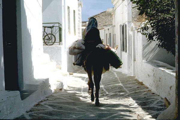 Lawrence Durrell’in Yunan Adaları Odyssey’i: Bir Seyahat Başyapıtı