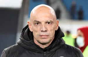 Yunan Eski Milli Futbolcusu Takis Gonias 54 Yaşında Hayatını Kaybetti