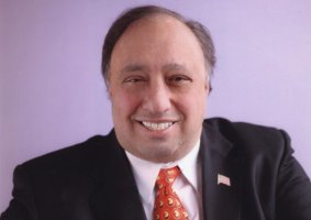 Catsimatidis Forbes 400'de 722,2 milyar dolar toplam servete sahip 54 New Yorklu arasında