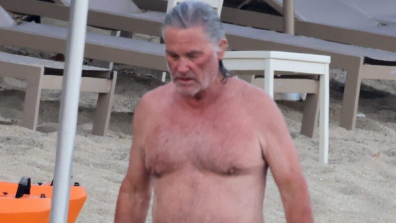 Kurt Russell Yunan Adası Tatilinde Şortlu Görüntülendi