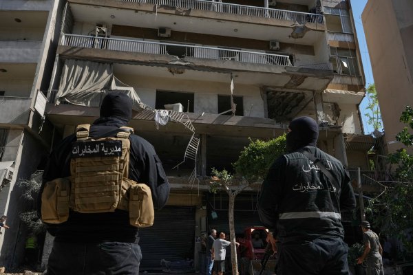 Trump, İsrail ve İran'a Uyarı: 'Ateşkes Anlaşmasını Mahvetmeyin'