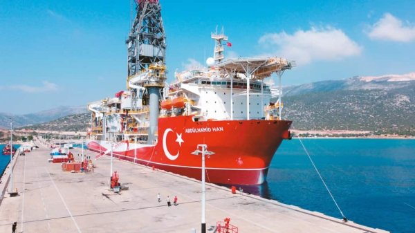 Türkiye Abdulhamid Han Sondaj Gemisini Doğu Akdeniz'e Yeniden Konuşlandırmaya Hazırlanıyor