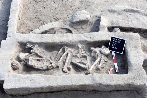 Mısır'da 3.500 Yıllık Kayıp Antik Yerleşim Keşfedildi