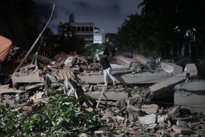 Venezuela'da Güçlü Depremler: 164 Ölü, 971 Yaralı