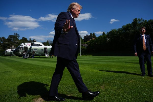 Trump'ın İran Anlaşması Kongre'de Şüphe ve İnceleme ile Karşılandı