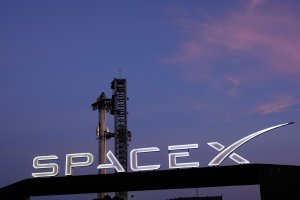 Elon Musk'ın SpaceX'i Wall Street'te Tarihi Halka Arzına Hazırlanıyor
