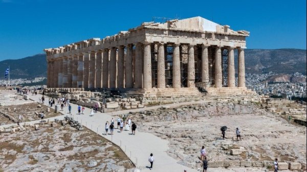 Yunanistan Çalışma Bakanı, Androulakis'in Dört Günlük Çalışma Haftası Teklifini 'Tehlikeli' Olarak Nitelendirdi