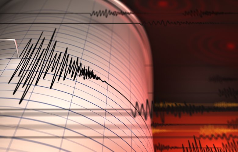 Girit'te İki Güçlü Deprem; Samaria Boğazı Tahliye Edildi