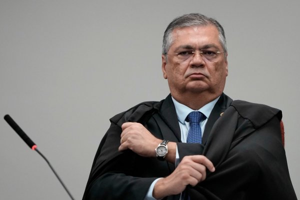 Brezilya Yüksek Mahkemesi'nden Bolsonaro'nun Oğluna Hapis Cezası