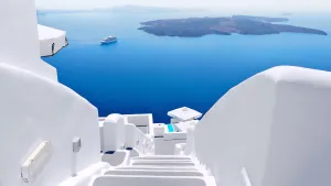 Santorini: Turist Otobüsü Grevi Nedeniyle Pazartesi Günü Tüm Kruvaziyer Gemi Varışları İptal Edildi
