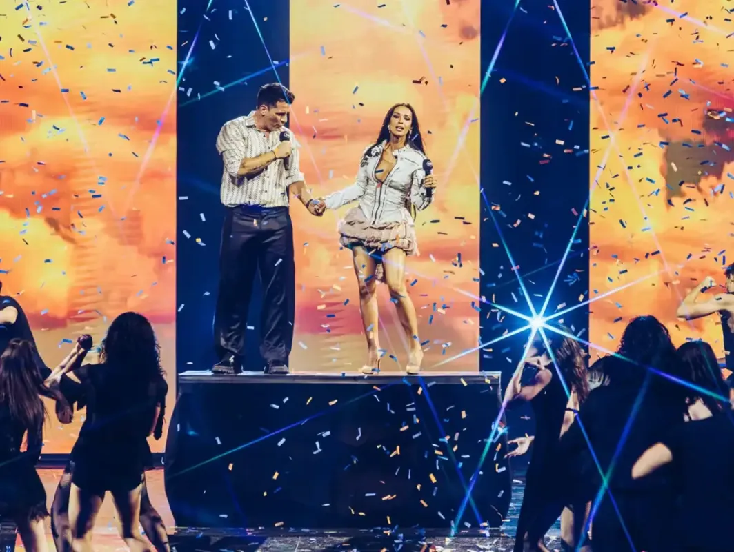 MAD VMA 2026: Eleni Foureira ve Thodoris Ferris Büyülü Kapanış Performansı Sundu