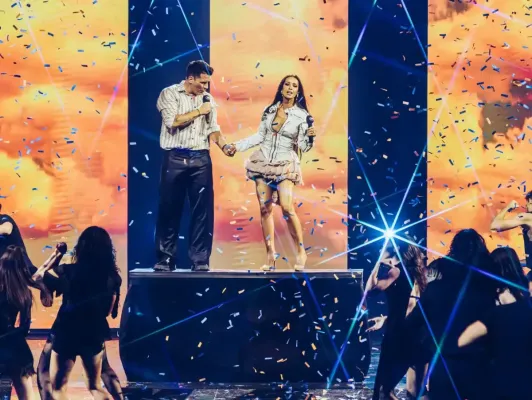 MAD VMA 2026: Eleni Foureira ve Thodoris Ferris Büyülü Kapanış Performansı Sundu
