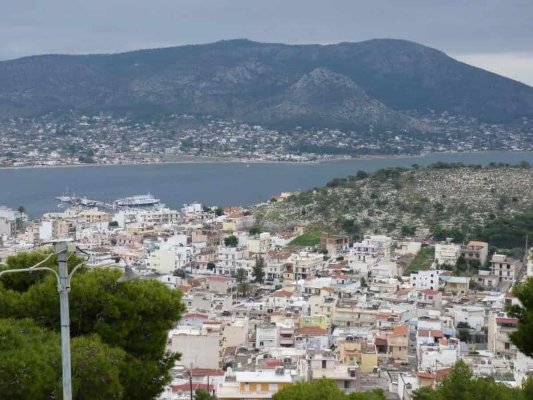 Salamis'te Yunan Kadına Saldıran Dört Türk Şüpheli Gözaltına Alındı