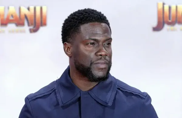 Kevin Hart ve Ludacris Atina Rivierası'nda Görüldü