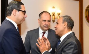 Mısır Dışişleri Bakanı'ndan Yunanistan ve Güney Kıbrıs ile üçlü işbirliği vurgusu