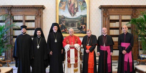 Papa Leo XIV, Vatikan'da Ortodoks Heyetini Kabul Etti, 2033 Jübilesi Öncesinde Hristiyan Birliği Çağrısı Yaptı