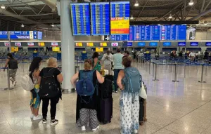 Uzun Süreli Havacılık Krizi Yunanistan Turizmini Tehdit Ediyor