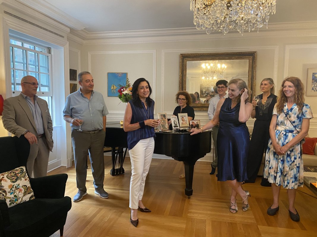 Mary Vaxevanidou ve Nikos Thomopoulos'a New York'ta Veda
