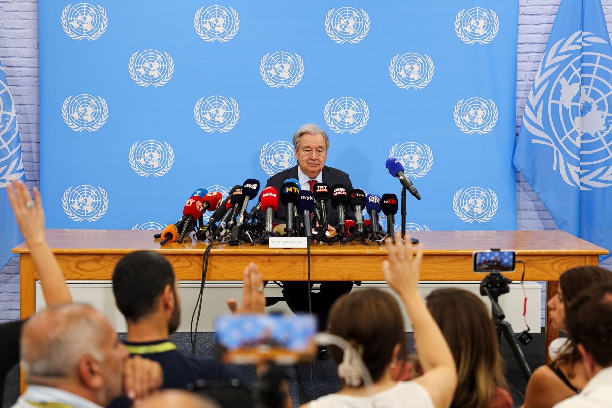 Yunanistan, BM Genel Sekreteri Guterres'in Kıbrıs Açıklamalarını Memnuniyetle Karşıladı