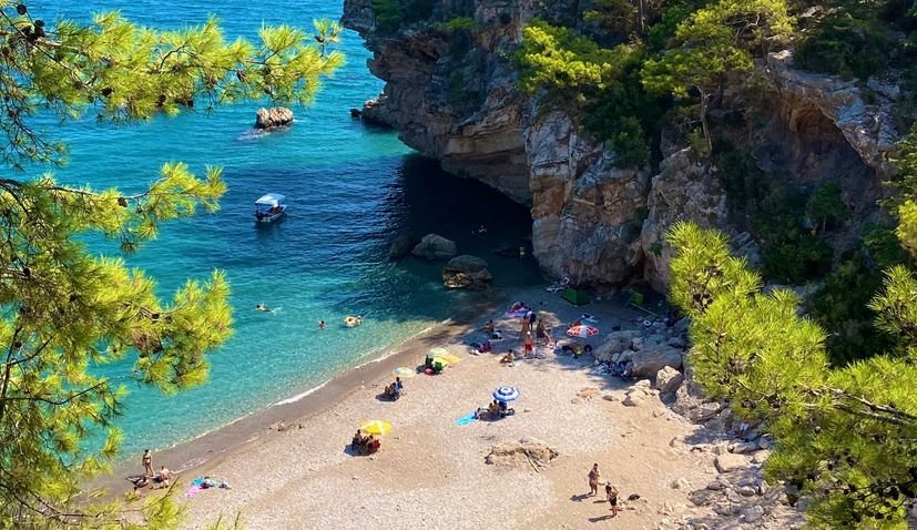 Hırvatistan mı, Akdeniz mi? 1,6 Milyon Turist Yorumuyla Karşılaştırma