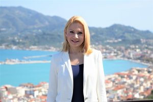Christina Tetradis: Misafirperverlik ve Amaç Birleşince