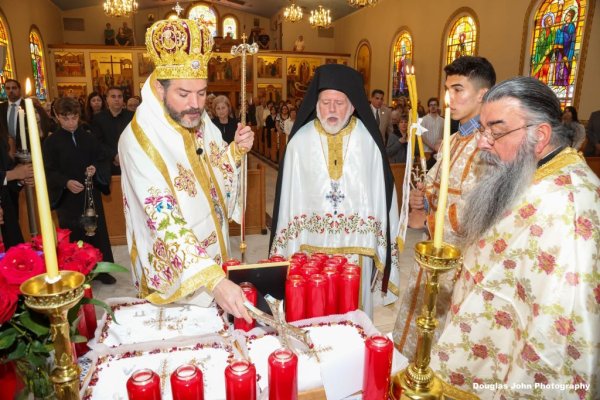 Metropolit Apostolos, New Jersey'deki Aziz George Kilisesi'ni Ziyaret Etti
