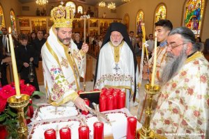 Metropolit Apostolos, New Jersey'deki Aziz George Kilisesi'ni Ziyaret Etti
