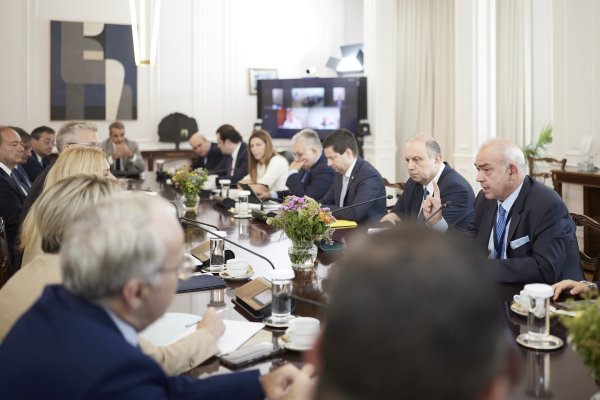 Başbakan Miçotakis: Devlet Üniversitelerinin İyileştirilmesinde Belirleyici Adım