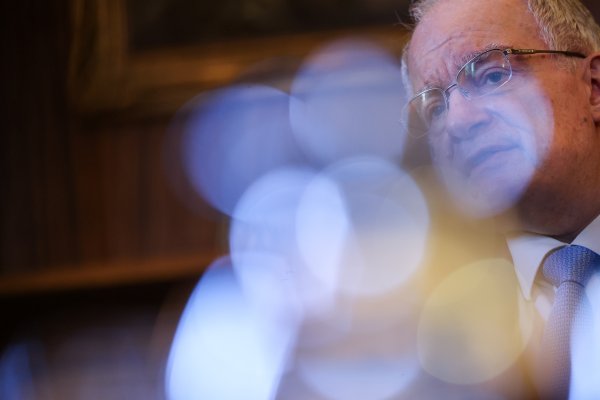 Cumhurbaşkanı Tasoulas'tan Demokrasinin 52. Yılında Kıbrıs ve Sorumluluk Vurgusu